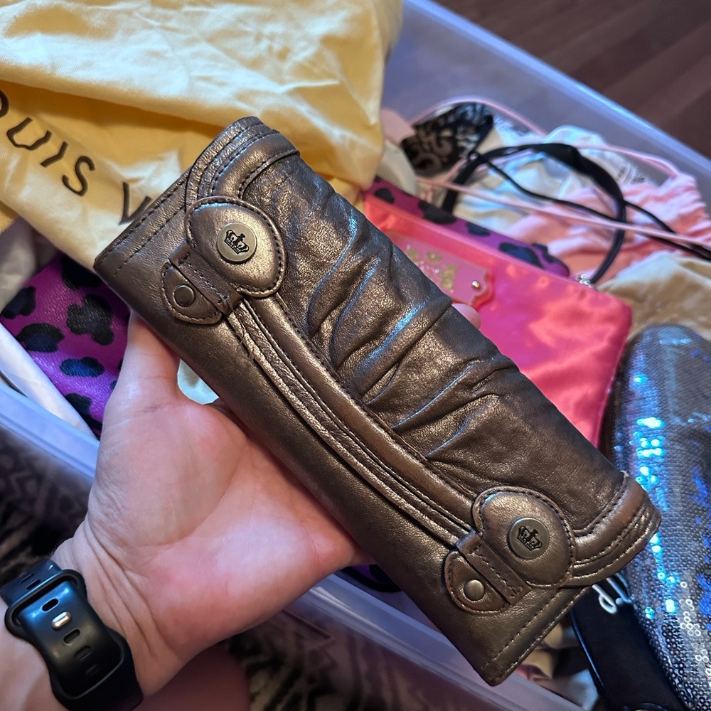 Juicy couture wallet